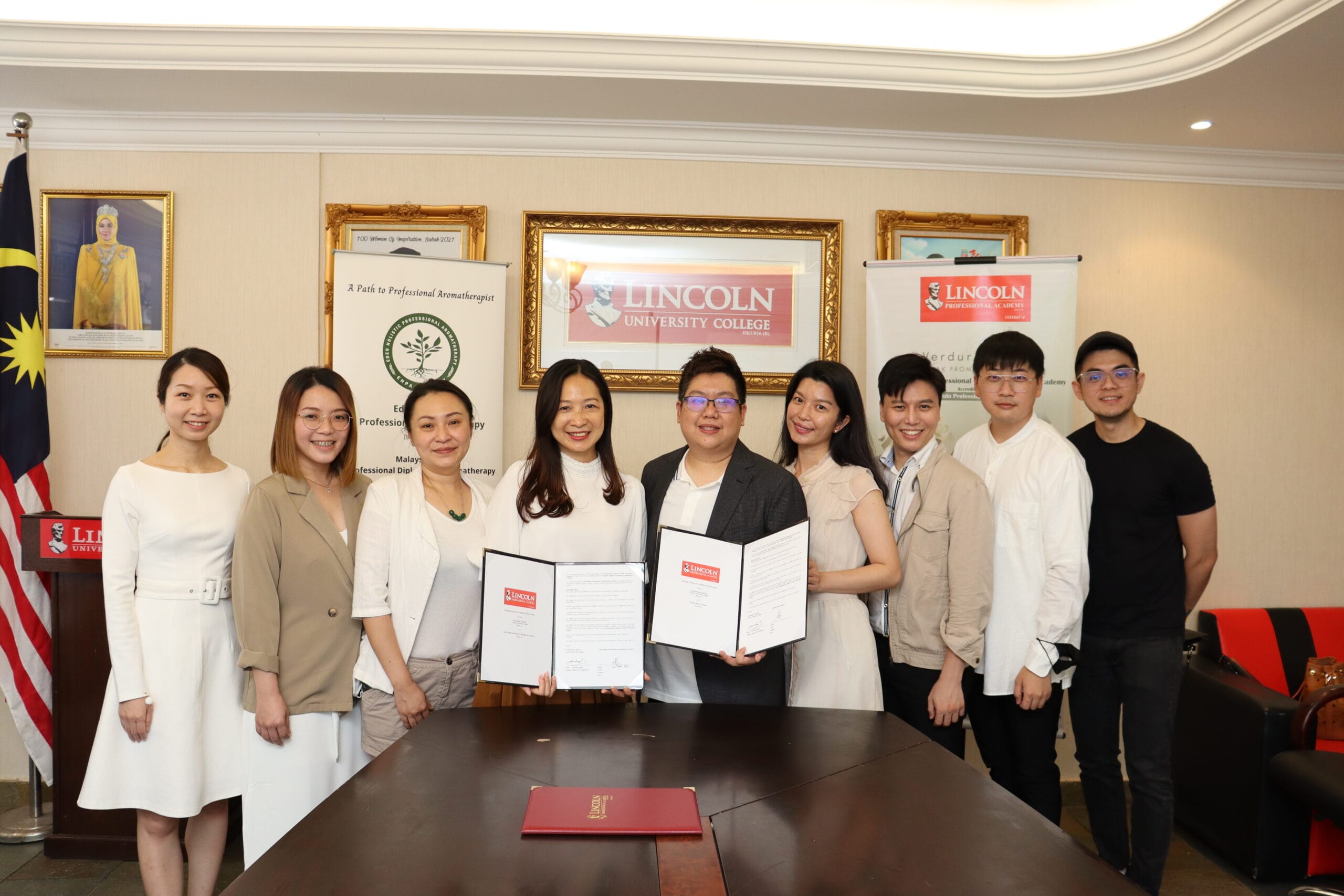 Verdure Flora Academy tutors group photo at Lincoln signing ceremony